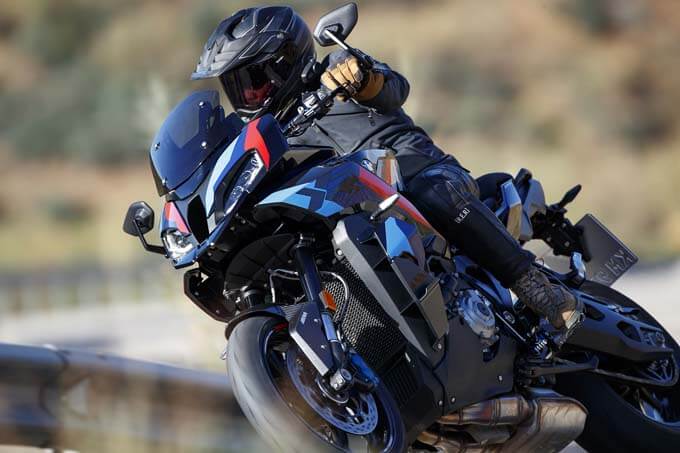 【BMW Motorrad M 1000 XR 海外試乗記】S 1000 XRにMモデルの高性能をプラス 03画像