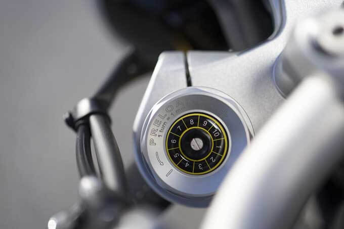 【BMW Motorrad R12nineT 海外試乗記】ユーロ5＋対応の空油冷ボクサーを搭載しフルモデルチェンジ 29画像