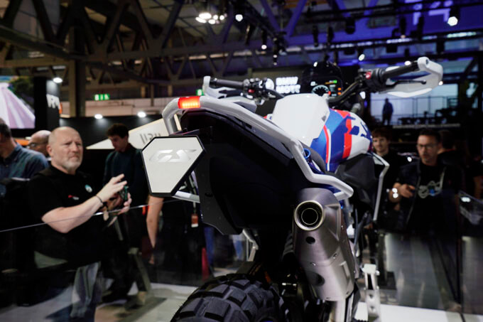 【ミラノモーターサイクルショー2024（EICMA 2024）レポート】BMW Motorradブース 13画像